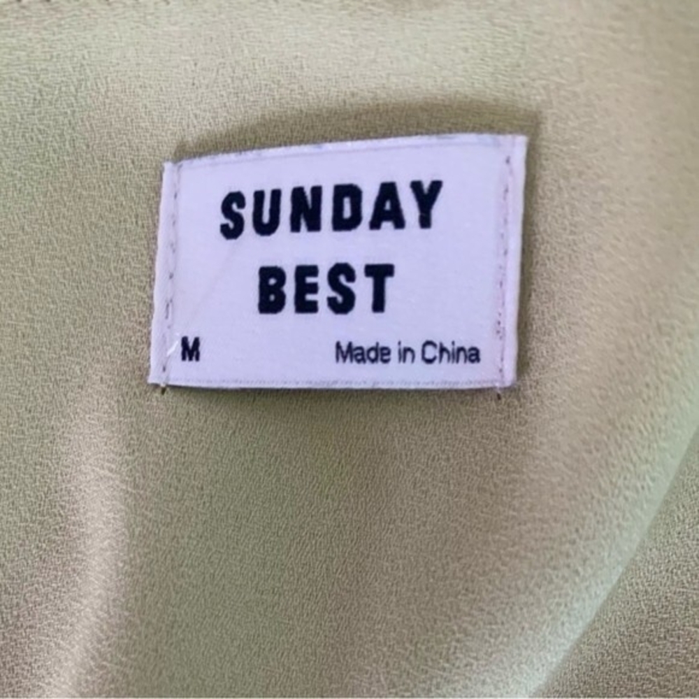 Aritzia Sunday Best Light Green Tie Front Ruffled Blouse M Sheer Long Sleeve VG - Picture 8 of 8